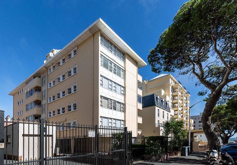 0 Bedroom Property for Sale in Sea Point Western Cape